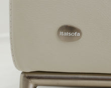 Load image into Gallery viewer, Italsofa nahkasohva
