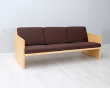Ladda upp bild till gallerivisning, Artek 547A sohva ruskea
