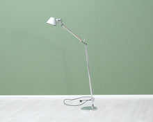 Lataa kuva Galleria-katseluun, Artemide Tolomeo Lettura lattiavalaisin
