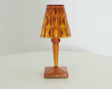 Lataa kuva Galleria-katseluun, Kartell Battery valaisin
