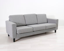 Lataa kuva Galleria-katseluun, 3-istuttava kangassohva harmaa
