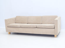 Lataa kuva Galleria-katseluun, Artek 533 3-istuttava sohva beige
