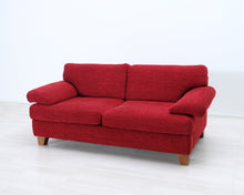 Lataa kuva Galleria-katseluun, 2-istuttava kangassohva punainen
