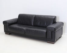 Load image into Gallery viewer, Natuzzi 3-istuttava nahkasohva musta
