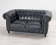 Lataa kuva Galleria-katseluun, 2-istuttava nahkasohva harmaa
