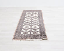 Ladda upp bild till gallerivisning, Itämaistyylinen käytävämatto 235 x 77 cm
