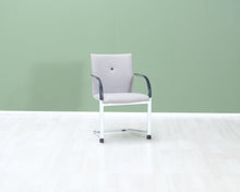 Ladda upp bild till gallerivisning, Fritz Hansen Independence tuoli harmaa
