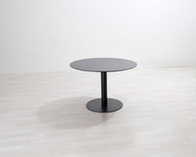 Lataa kuva Galleria-katseluun, Mio Element ruokapöytä ø 110 cm musta

