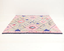 Lataa kuva Galleria-katseluun, Matot - Layered - Law of balance shaggy rug - 1100
