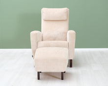 Load image into Gallery viewer, Isku nojatuoli sametti vaalea rahilla
