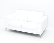 Lataa kuva Galleria-katseluun, Natuzzi Edition Sollievo nahkasohva valkoinen

