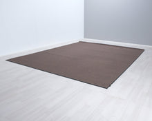 Ladda upp bild till gallerivisning, Van Besouw matto nahkakanttauksella 400 x 330 cm
