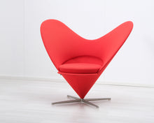 Lataa kuva Galleria-katseluun, Vitra Heart Cone Chair nojatuoli punainen
